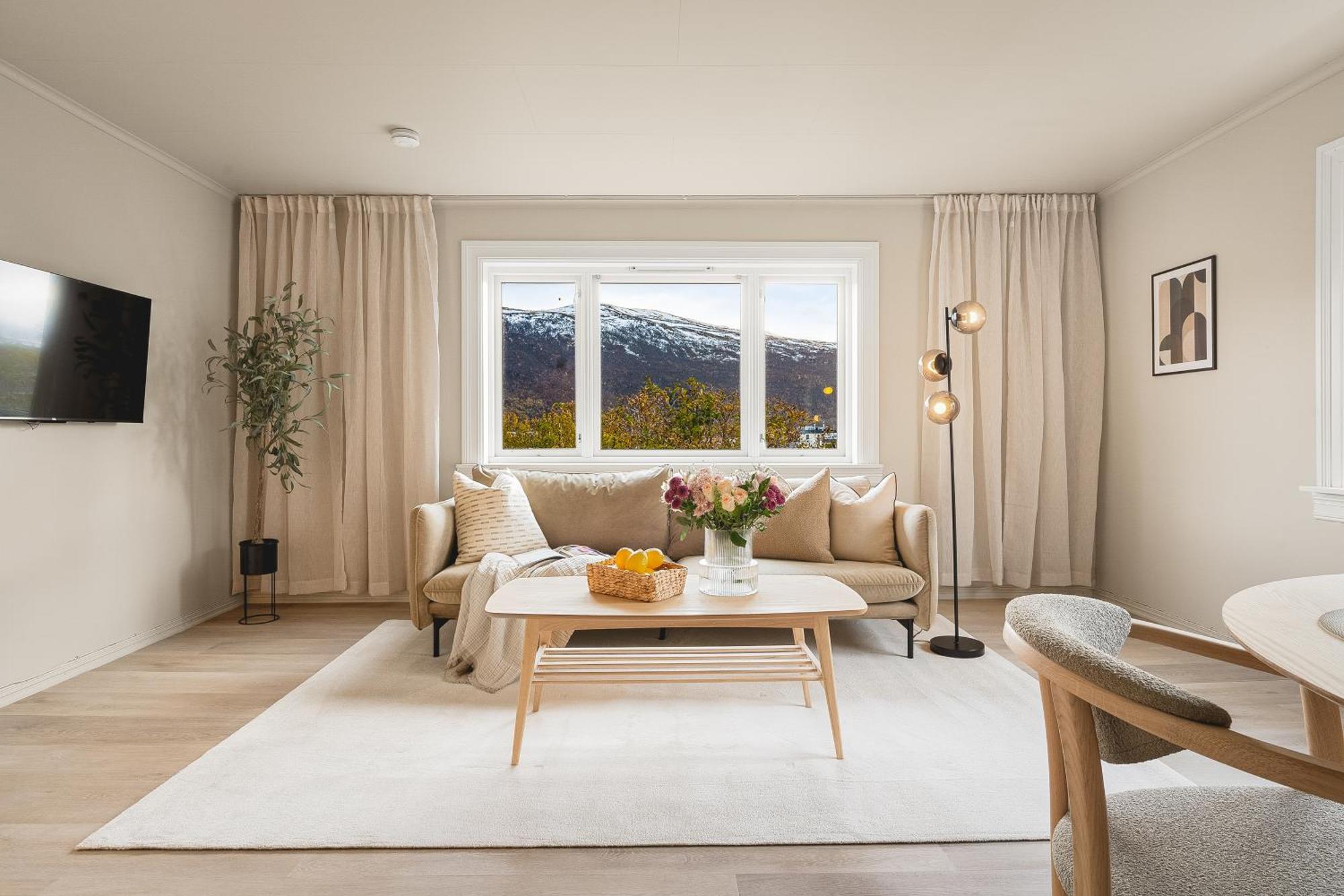 Historical Villa & Green Sanctuary In City Center Tromsø Exterior foto